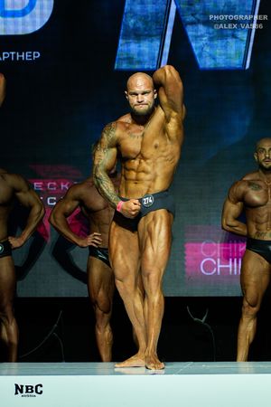 CLASSIC PHYSIQUE НОВИЧКИ